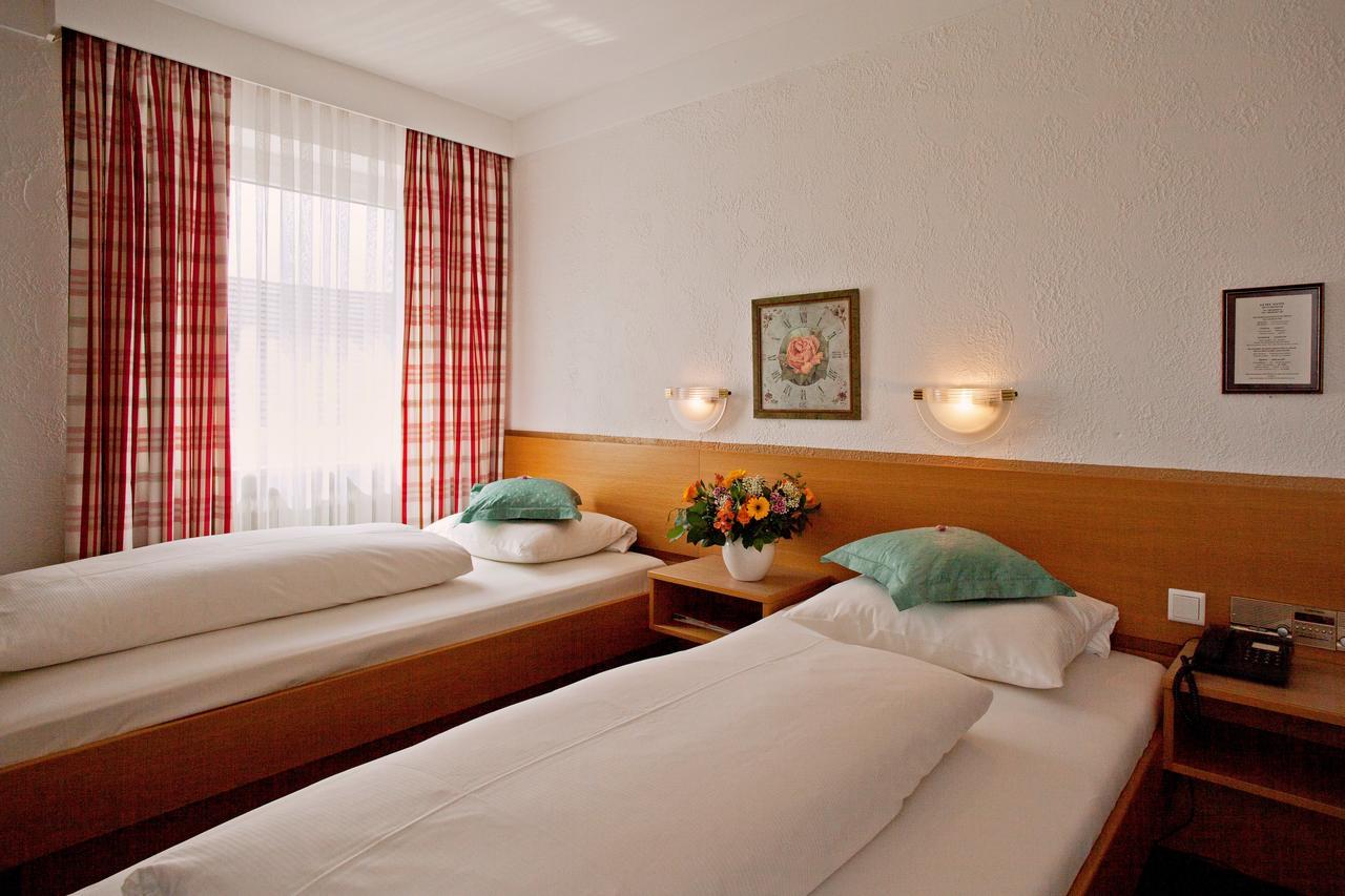 Mayer Hotel
