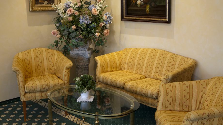 Mayer Hotel